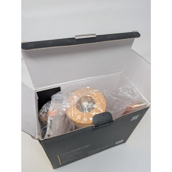 Toast Living H.A.N.D Kettle 800ml/27oz‎ Stainless Steel Beech Wood Copper Color